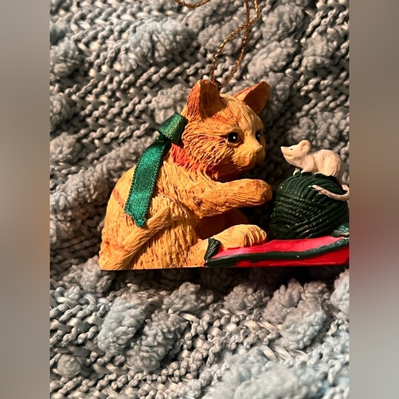Kitten and His Ball of Yarn Playing With a Mouse Ornament - Picture 1 of 7